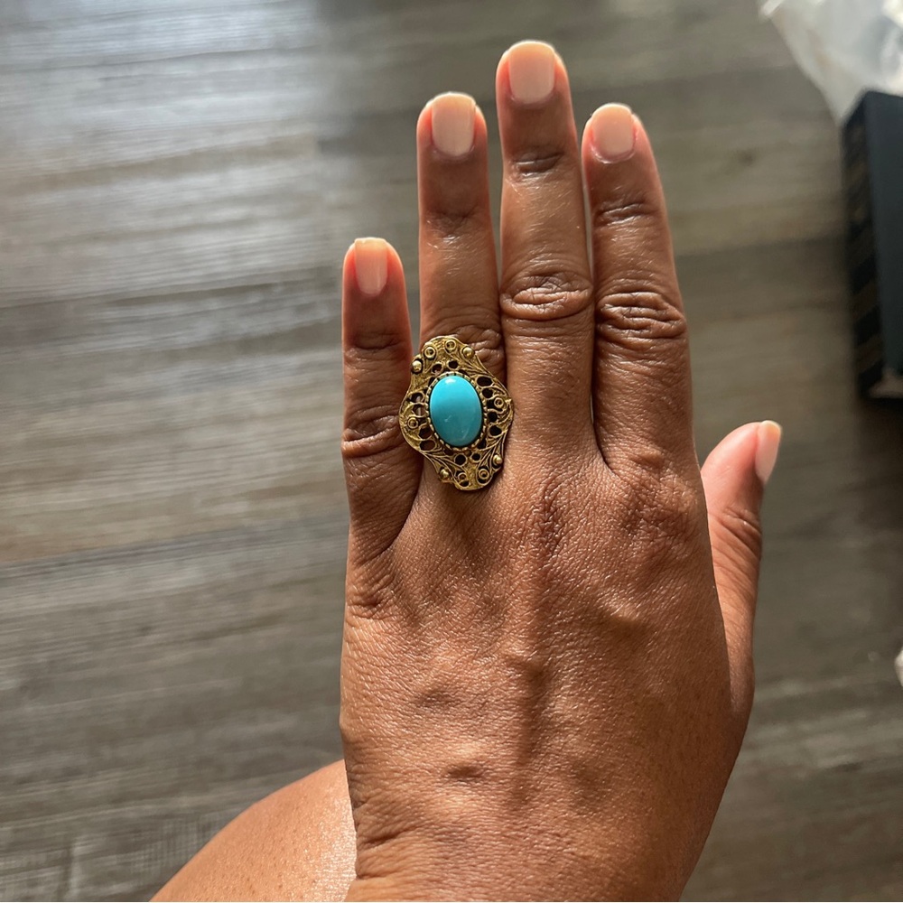 Vintage Vogue Style Faux Turquoise Costume Jewelry Ring